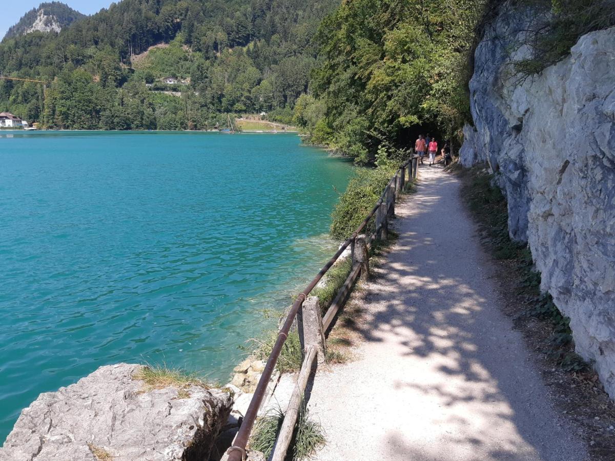 Apartment Am Wolfgangsee Strobl Exteriör bild