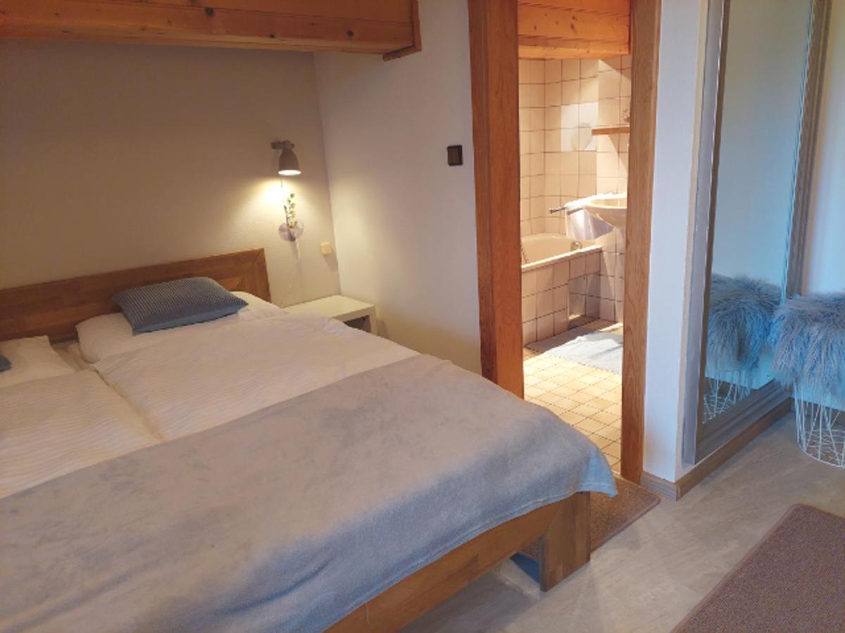 Apartment Am Wolfgangsee Strobl Exteriör bild